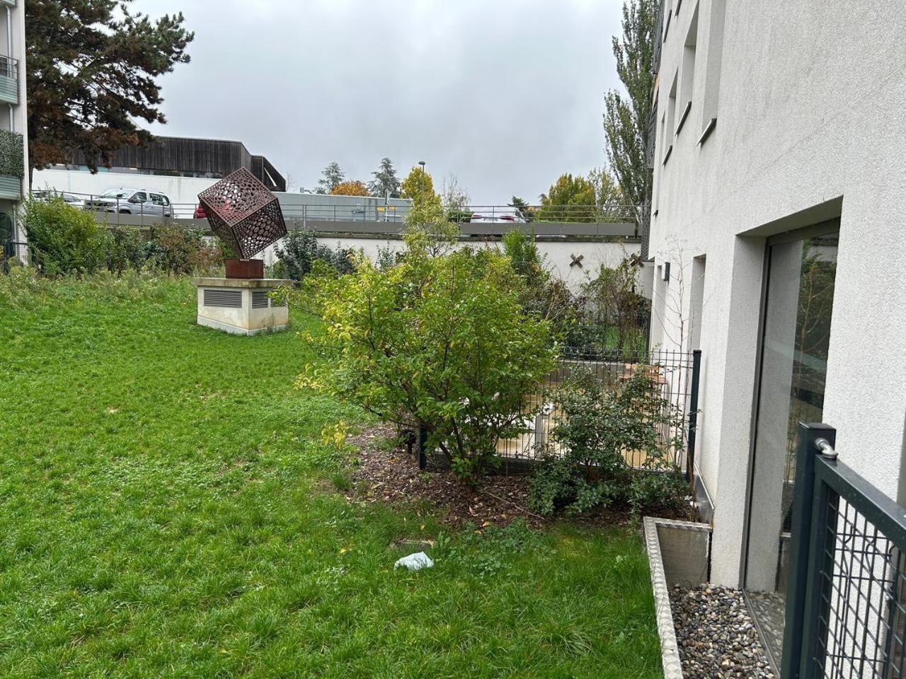 L'Appartement Bleu-T2-Annemasse Buitenkant foto